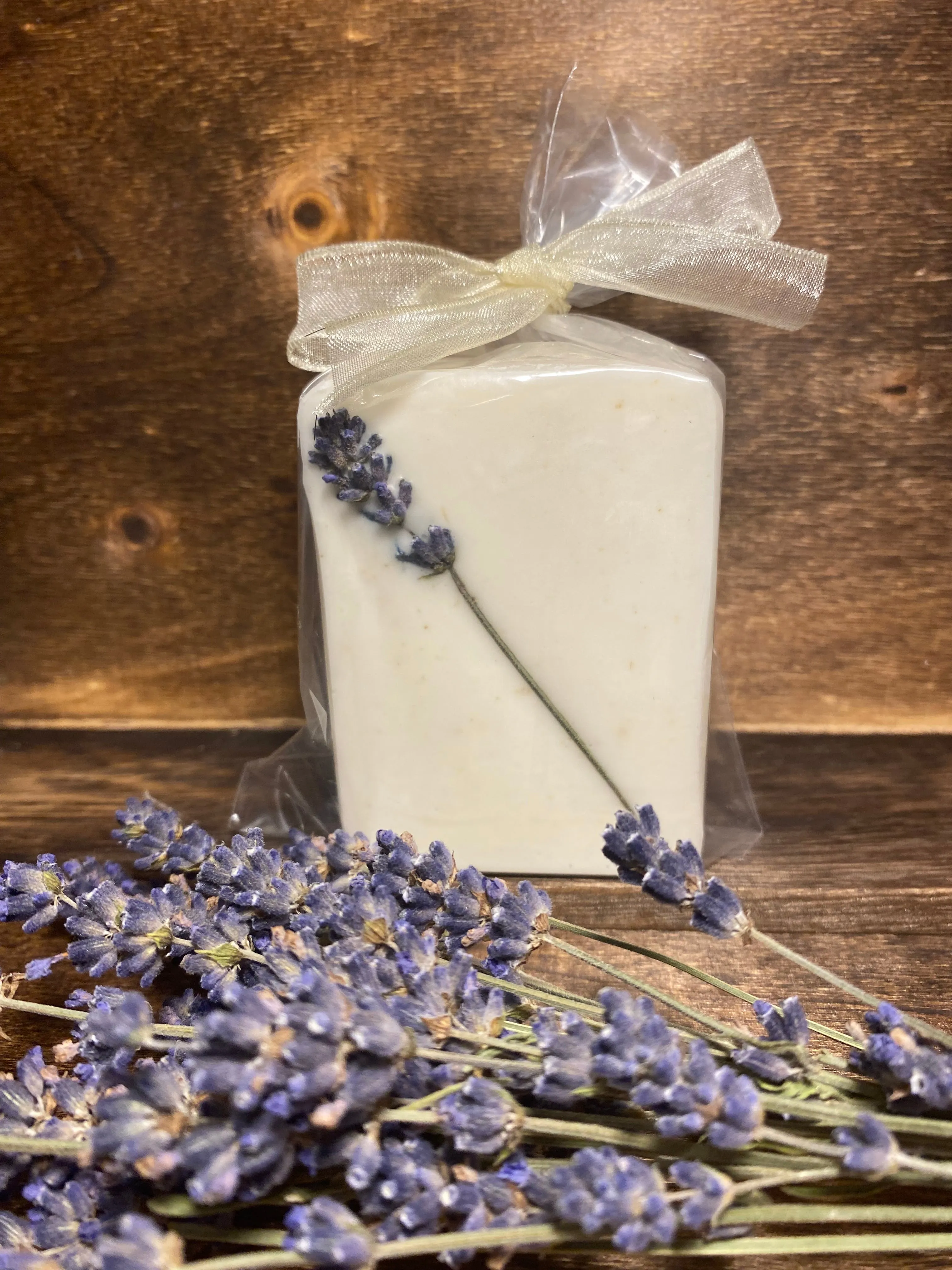 Oatmeal Lavender & Kentucky Bourbon Soap